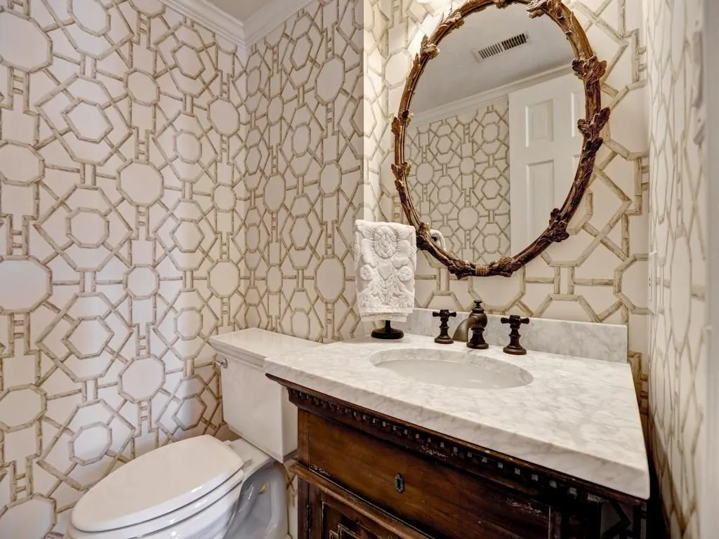 12 Palace Green Place Nw, Atlanta, Georgia 30318, 2 Bedrooms Bedrooms, ,2 BathroomsBathrooms,Residential,Sold,12 Palace Green Place Nw,5672118