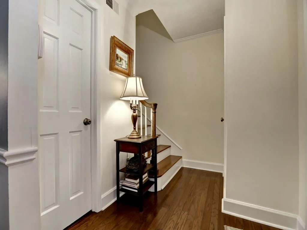 12 Palace Green Place Nw, Atlanta, Georgia 30318, 2 Bedrooms Bedrooms, ,2 BathroomsBathrooms,Residential,Sold,12 Palace Green Place Nw,5672118