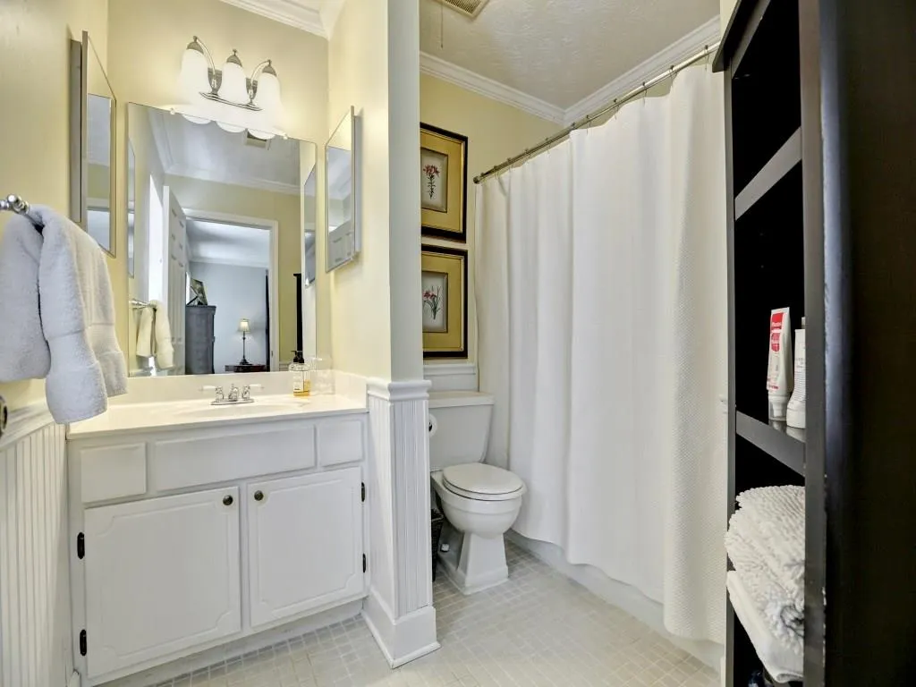 12 Palace Green Place Nw, Atlanta, Georgia 30318, 2 Bedrooms Bedrooms, ,2 BathroomsBathrooms,Residential,Sold,12 Palace Green Place Nw,5672118