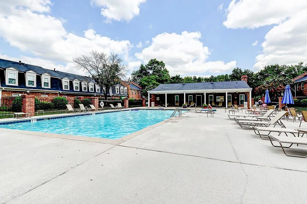 12 Palace Green Place Nw, Atlanta, Georgia 30318, 2 Bedrooms Bedrooms, ,2 BathroomsBathrooms,Residential,Sold,12 Palace Green Place Nw,5672118