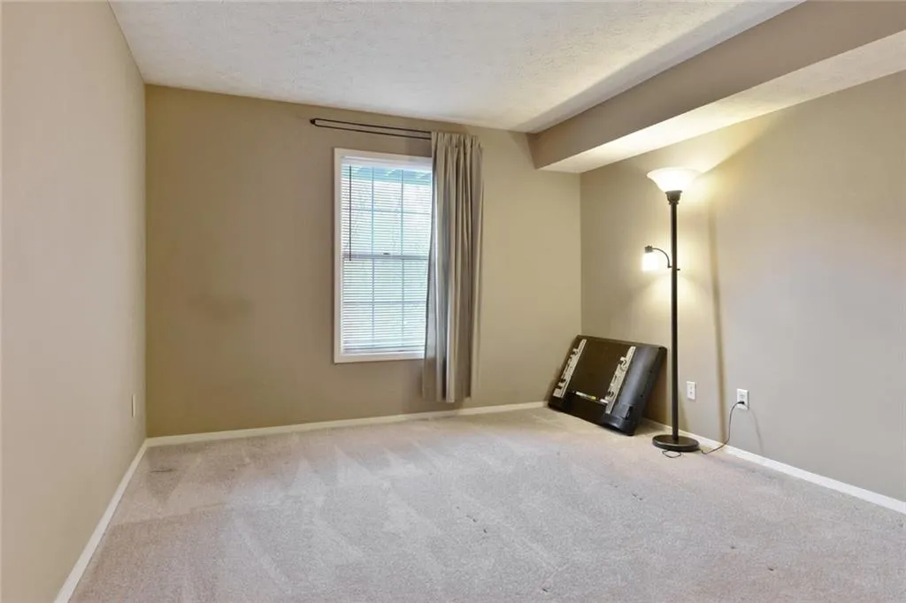1107 Natchez Trace, Sandy Springs, Georgia 30350, 2 Bedrooms Bedrooms, ,1 BathroomBathrooms,Residential,Sold,1107 Natchez Trace,6824430