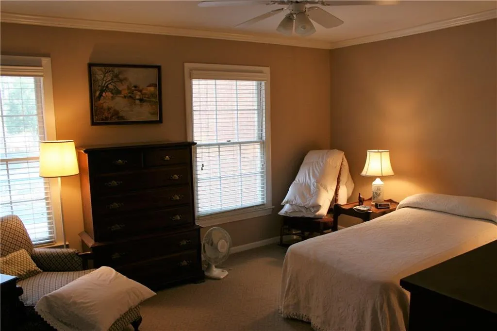 96 Mount Vernon Circle, Sandy Springs, Georgia 30338, 2 Bedrooms Bedrooms, ,2 BathroomsBathrooms,Residential,Sold,96 Mount Vernon Circle,5826784