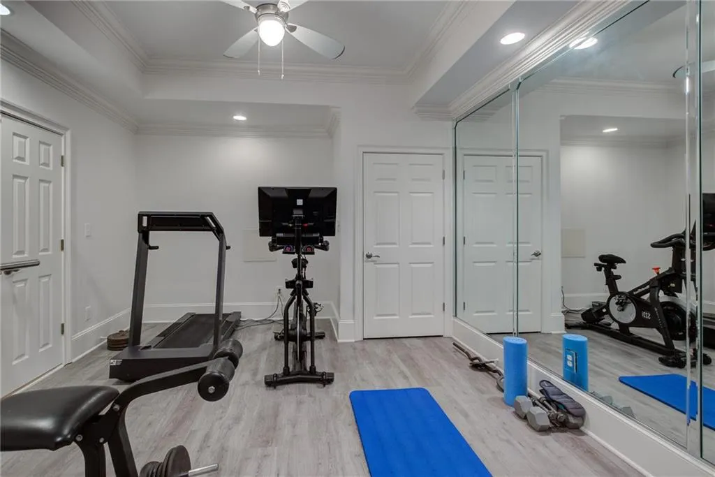 3870 Powers Ferry Road Nw, Atlanta, Georgia 30342, 5 Bedrooms Bedrooms, 0 ,5 BathroomsBathrooms,Residential,For Sale,3870 Powers Ferry Road Nw,7745803