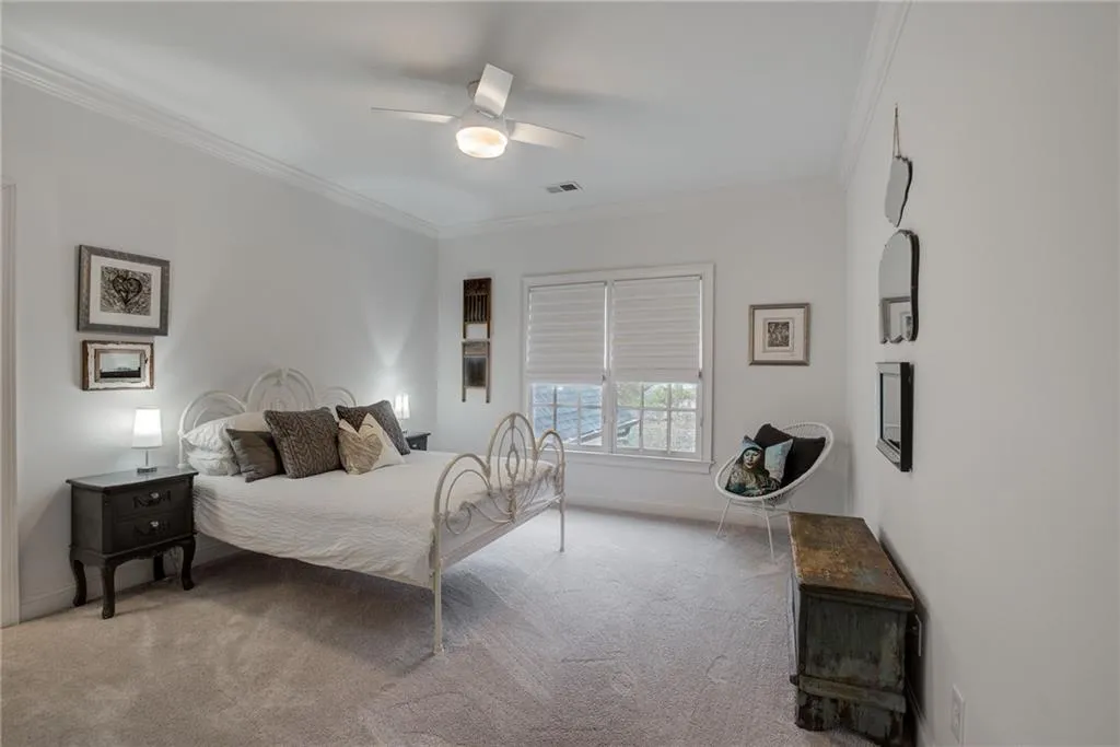 3870 Powers Ferry Road Nw, Atlanta, Georgia 30342, 5 Bedrooms Bedrooms, 0 ,5 BathroomsBathrooms,Residential,For Sale,3870 Powers Ferry Road Nw,7745803