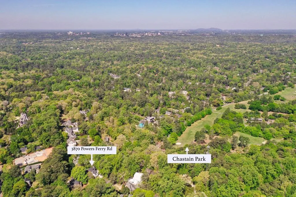 3870 Powers Ferry Road Nw, Atlanta, Georgia 30342, 5 Bedrooms Bedrooms, 0 ,5 BathroomsBathrooms,Residential,For Sale,3870 Powers Ferry Road Nw,7745803