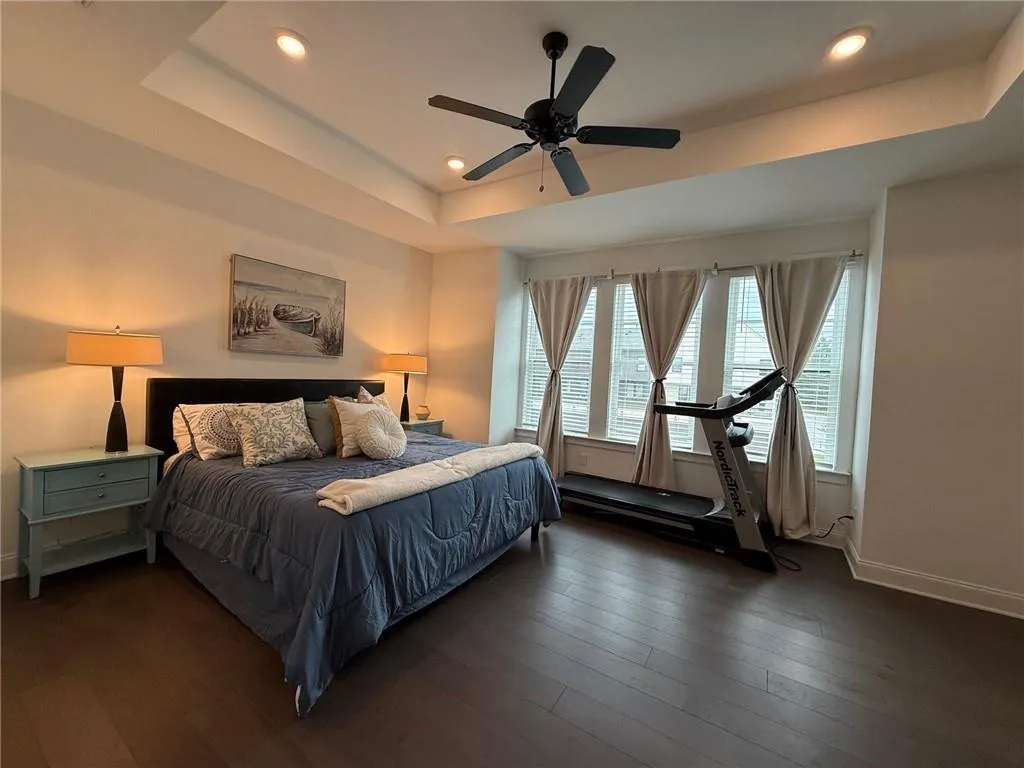6635 Beacon Drive, Sandy Springs, Georgia 30328, 3 Bedrooms Bedrooms, ,3 BathroomsBathrooms,Residential,For Sale,6635 Beacon Drive,7631395