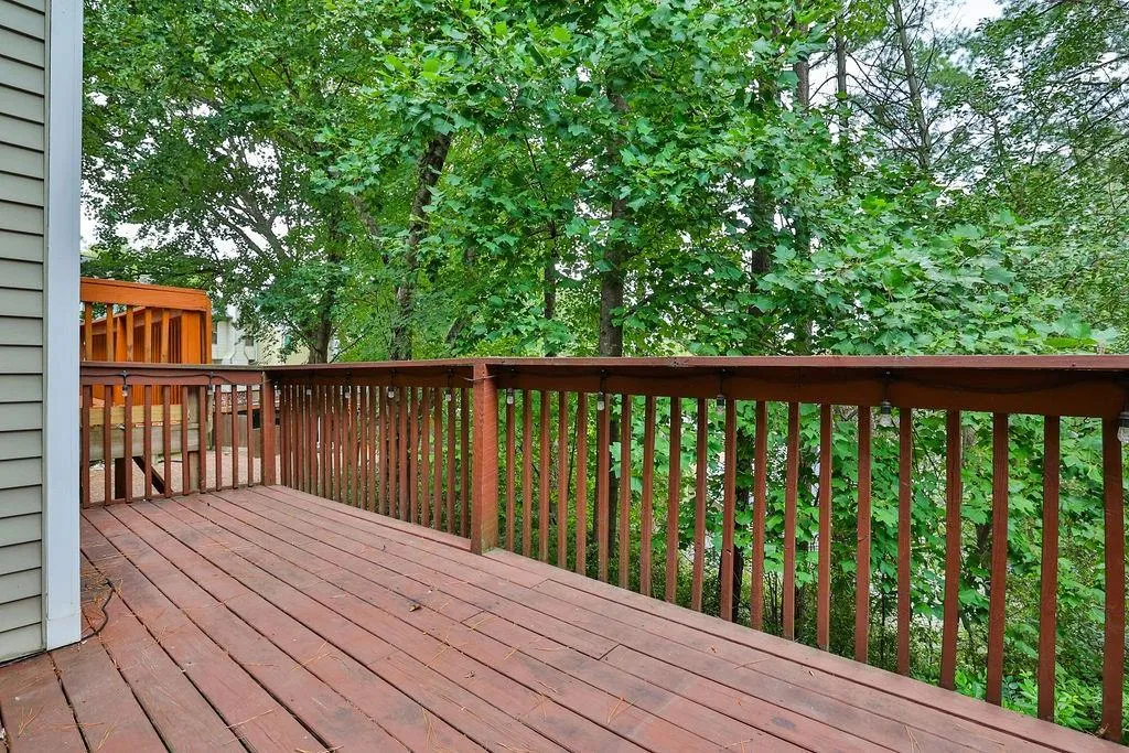 1202 Wedgewood Court, Sandy Springs, Georgia 30350, 3 Bedrooms Bedrooms, ,3 BathroomsBathrooms,Residential,Sold,1202 Wedgewood Court,7261601