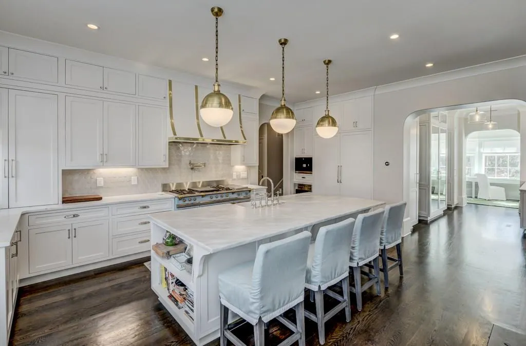 6035 Winterthur Drive, Sandy Springs, Georgia 30328, 5 Bedrooms Bedrooms, ,7 BathroomsBathrooms,Residential,Sold,6035 Winterthur Drive,5798672