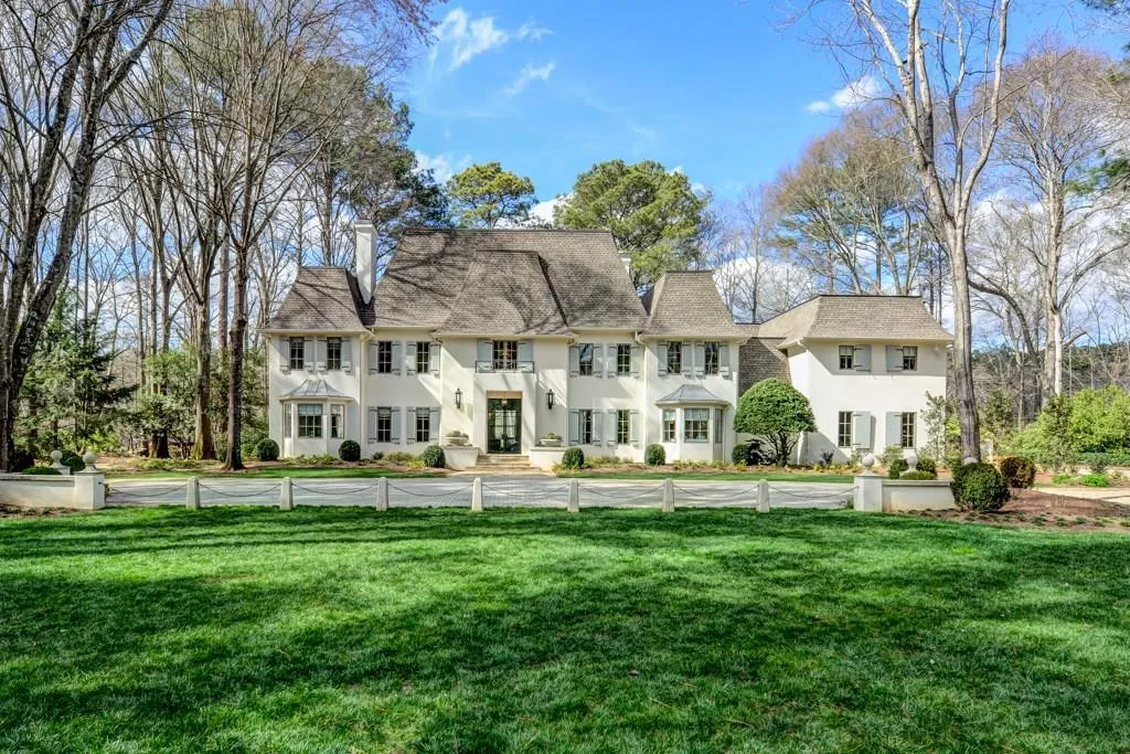 6035 Winterthur Drive, Sandy Springs, Georgia 30328, 5 Bedrooms Bedrooms, ,7 BathroomsBathrooms,Residential,Sold,6035 Winterthur Drive,5798672