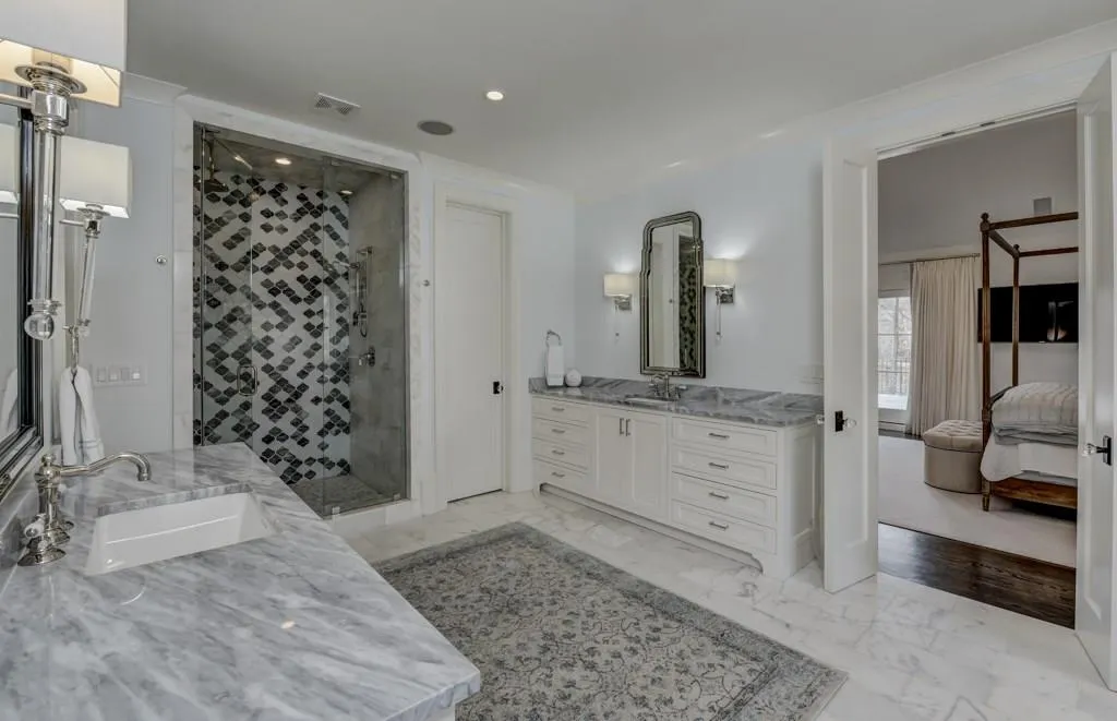 6035 Winterthur Drive, Sandy Springs, Georgia 30328, 5 Bedrooms Bedrooms, ,7 BathroomsBathrooms,Residential,Sold,6035 Winterthur Drive,5798672