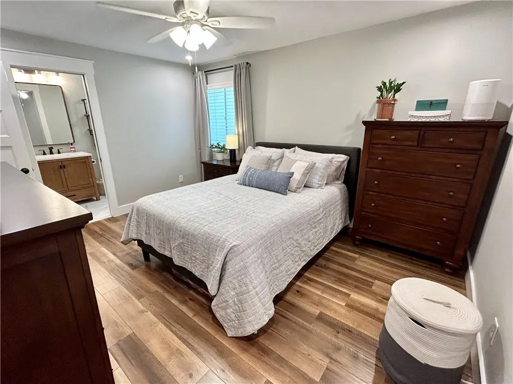 346 Carpenter Drive Unit 24, Sandy Springs, Georgia 30328, 2 Bedrooms Bedrooms, ,2 BathroomsBathrooms,Residential,Sold,346 Carpenter Drive Unit 24,7278577