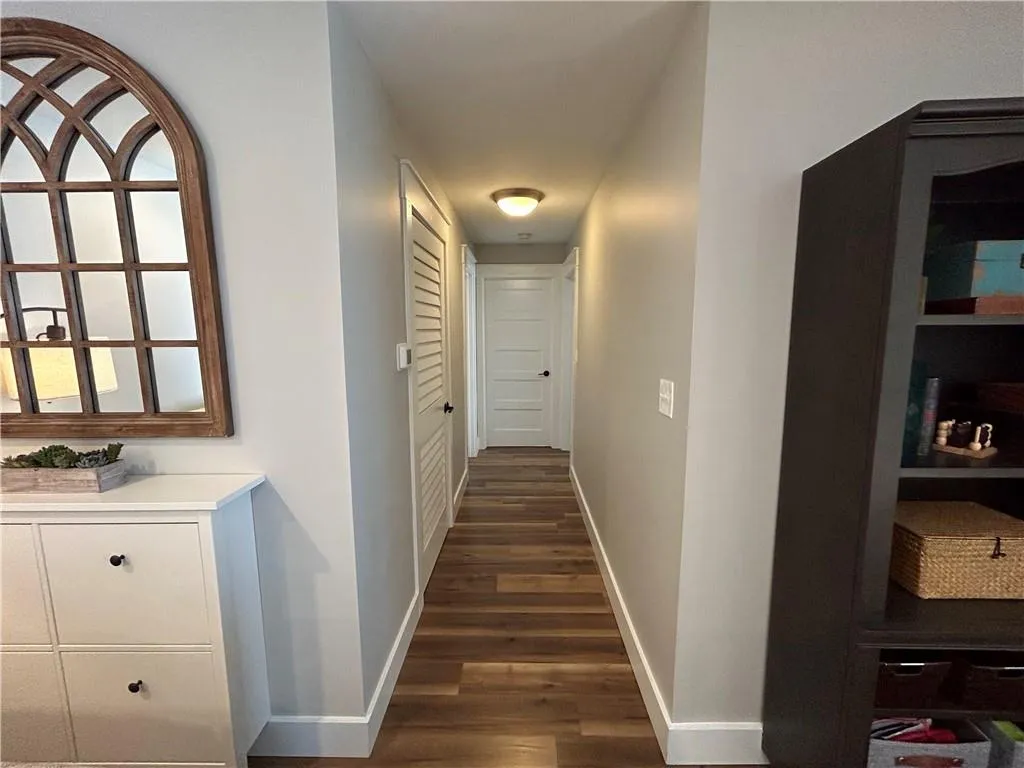 346 Carpenter Drive Unit 24, Sandy Springs, Georgia 30328, 2 Bedrooms Bedrooms, ,2 BathroomsBathrooms,Residential,Sold,346 Carpenter Drive Unit 24,7278577