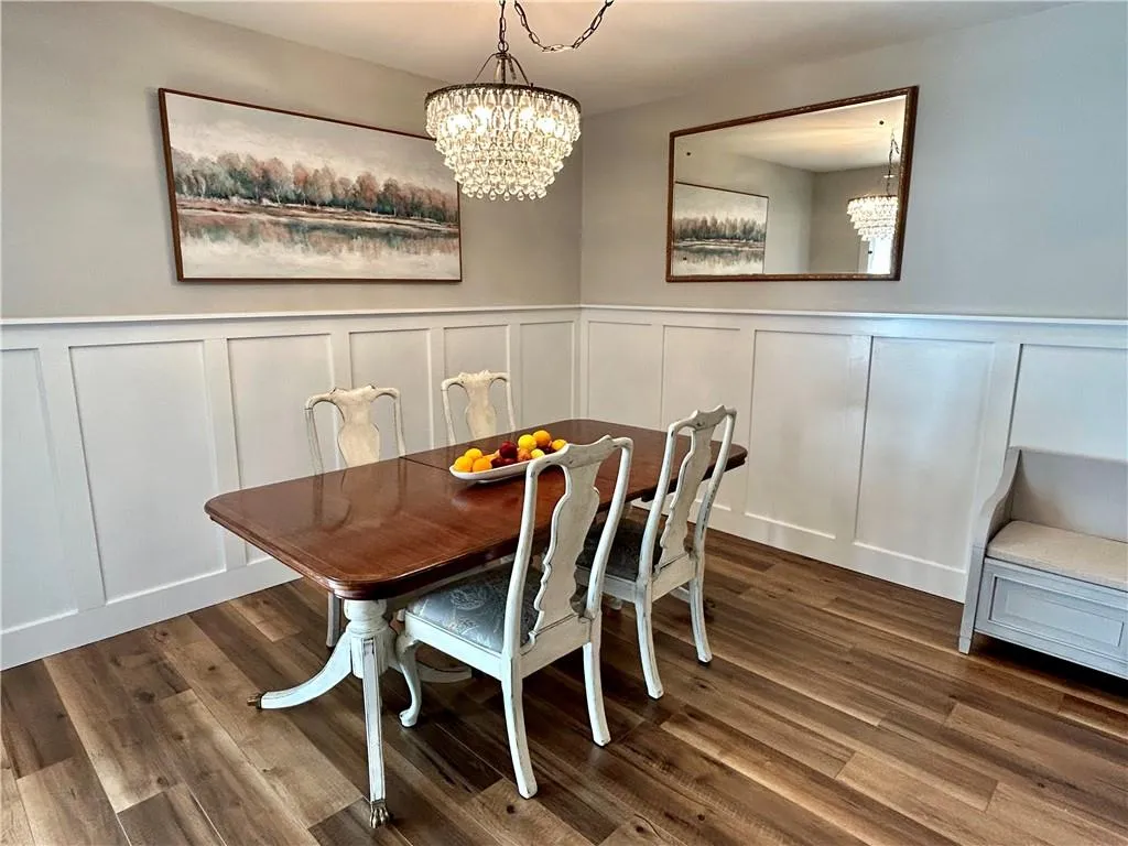 346 Carpenter Drive Unit 24, Sandy Springs, Georgia 30328, 2 Bedrooms Bedrooms, ,2 BathroomsBathrooms,Residential,Sold,346 Carpenter Drive Unit 24,7278577