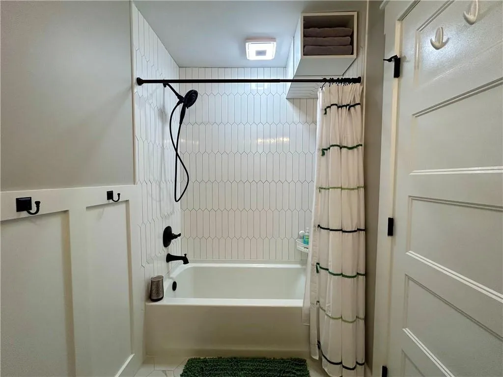 346 Carpenter Drive Unit 24, Sandy Springs, Georgia 30328, 2 Bedrooms Bedrooms, ,2 BathroomsBathrooms,Residential,Sold,346 Carpenter Drive Unit 24,7278577