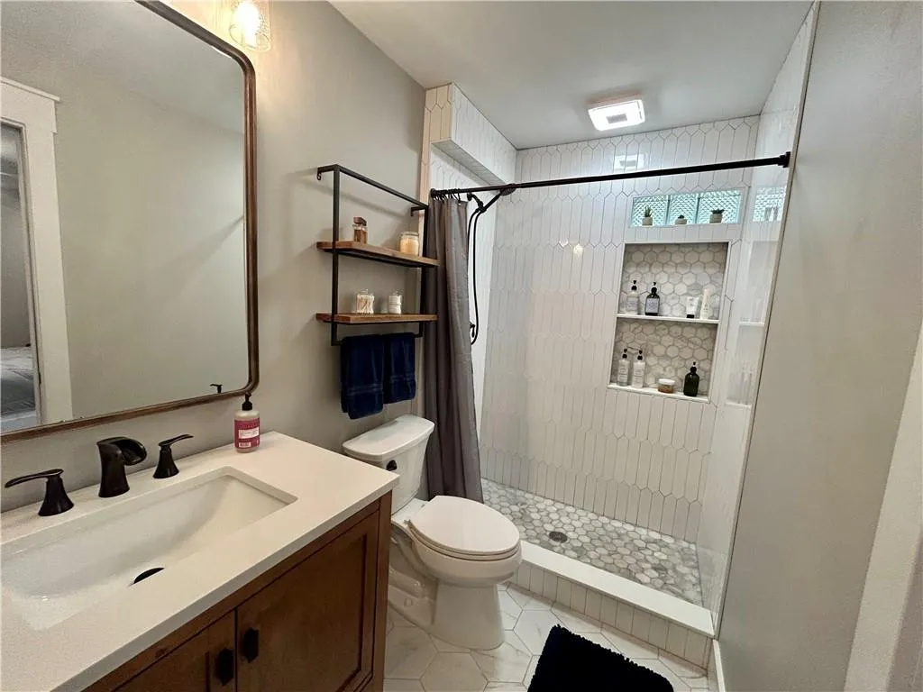 346 Carpenter Drive Unit 24, Sandy Springs, Georgia 30328, 2 Bedrooms Bedrooms, ,2 BathroomsBathrooms,Residential,Sold,346 Carpenter Drive Unit 24,7278577