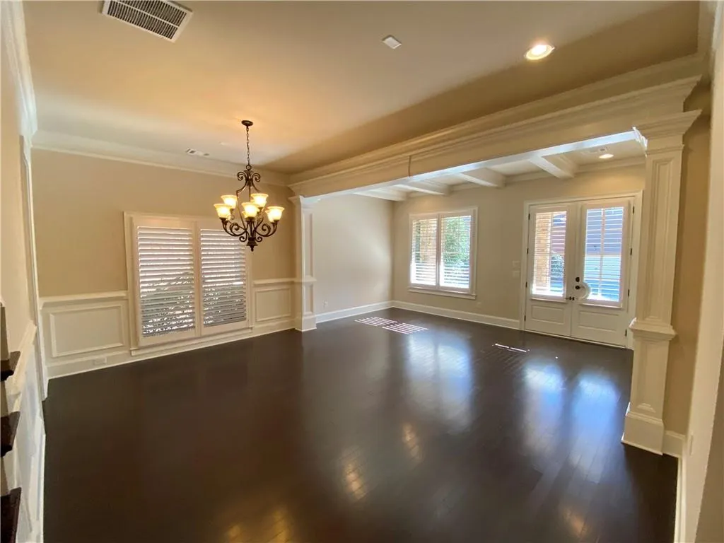 484 Glenmanor Court, Atlanta, Georgia 30328, 5 Bedrooms Bedrooms, ,4 BathroomsBathrooms,Residential,Sold,484 Glenmanor Court,6662339