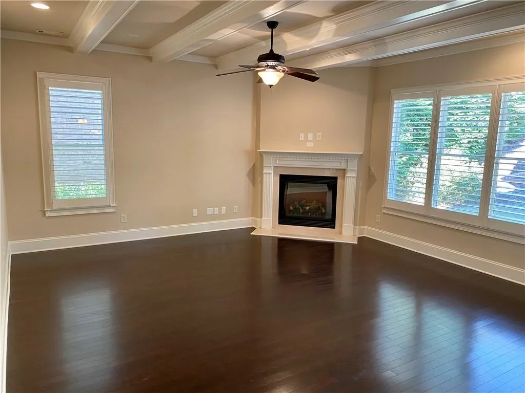 484 Glenmanor Court, Atlanta, Georgia 30328, 5 Bedrooms Bedrooms, ,4 BathroomsBathrooms,Residential,Sold,484 Glenmanor Court,6662339