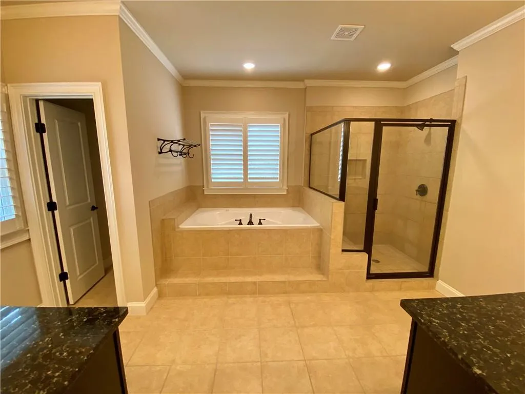 484 Glenmanor Court, Atlanta, Georgia 30328, 5 Bedrooms Bedrooms, ,4 BathroomsBathrooms,Residential,Sold,484 Glenmanor Court,6662339