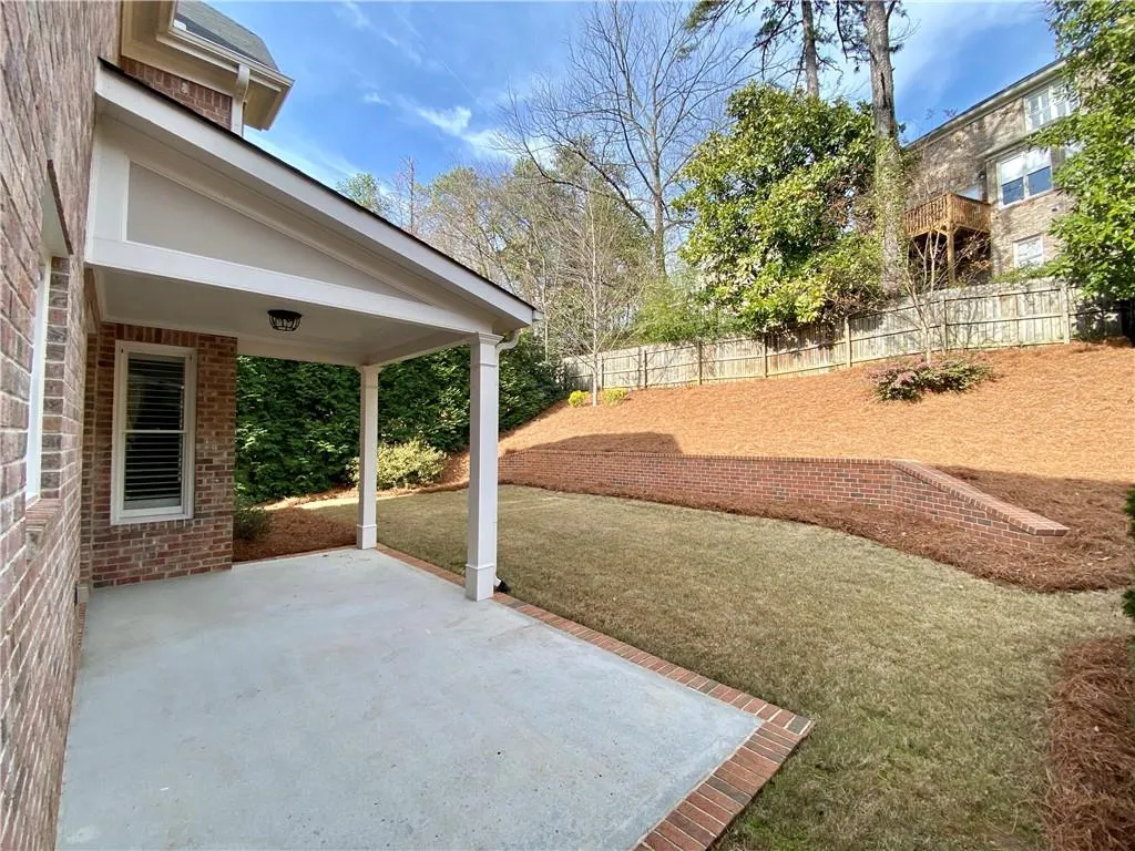 484 Glenmanor Court, Atlanta, Georgia 30328, 5 Bedrooms Bedrooms, ,4 BathroomsBathrooms,Residential,Sold,484 Glenmanor Court,6662339