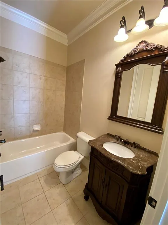 484 Glenmanor Court, Atlanta, Georgia 30328, 5 Bedrooms Bedrooms, ,4 BathroomsBathrooms,Residential,Sold,484 Glenmanor Court,6662339