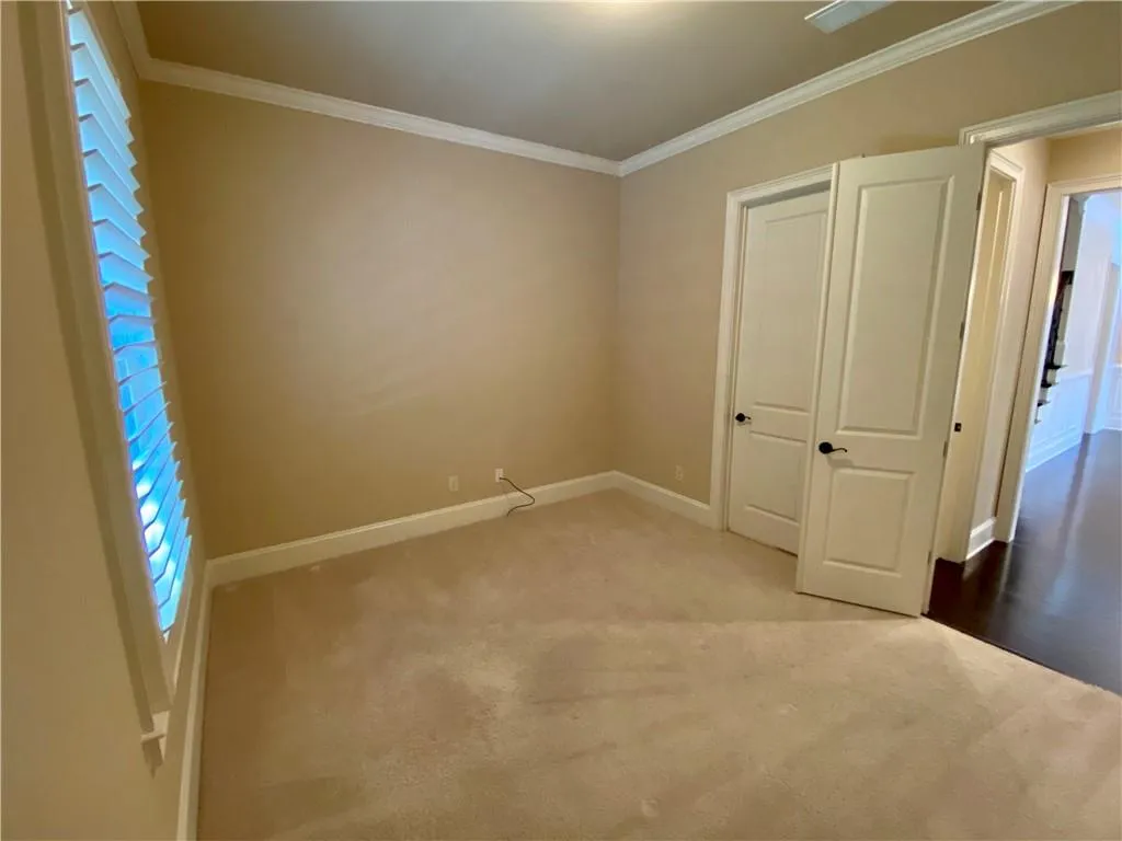 484 Glenmanor Court, Atlanta, Georgia 30328, 5 Bedrooms Bedrooms, ,4 BathroomsBathrooms,Residential,Sold,484 Glenmanor Court,6662339