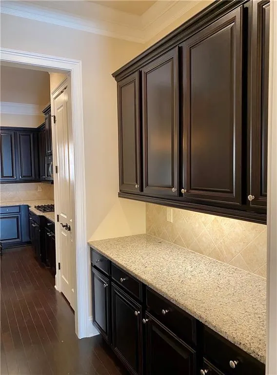 484 Glenmanor Court, Atlanta, Georgia 30328, 5 Bedrooms Bedrooms, ,4 BathroomsBathrooms,Residential,Sold,484 Glenmanor Court,6662339