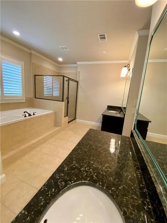 484 Glenmanor Court, Atlanta, Georgia 30328, 5 Bedrooms Bedrooms, ,4 BathroomsBathrooms,Residential,Sold,484 Glenmanor Court,6662339