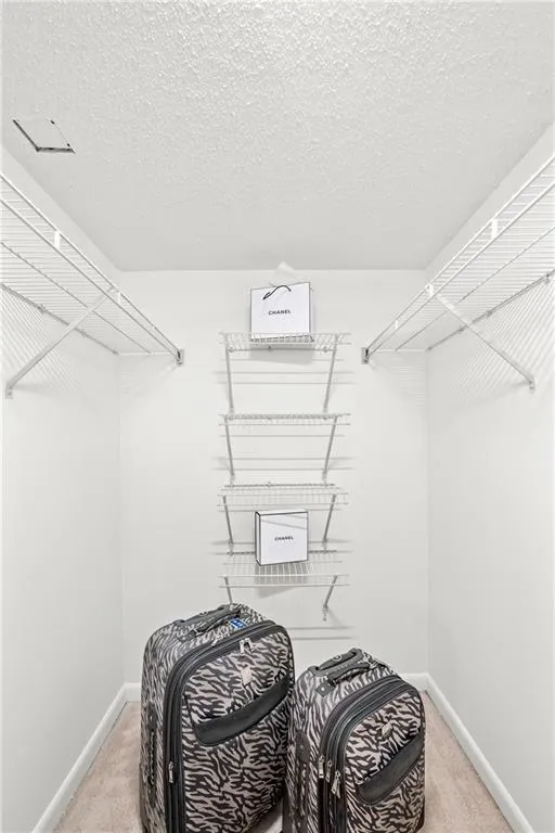 6900 Roswell Road Unit Q15, Atlanta, Georgia 30328, 2 Bedrooms Bedrooms, ,2 BathroomsBathrooms,Residential,Sold,6900 Roswell Road Unit Q15,7080347