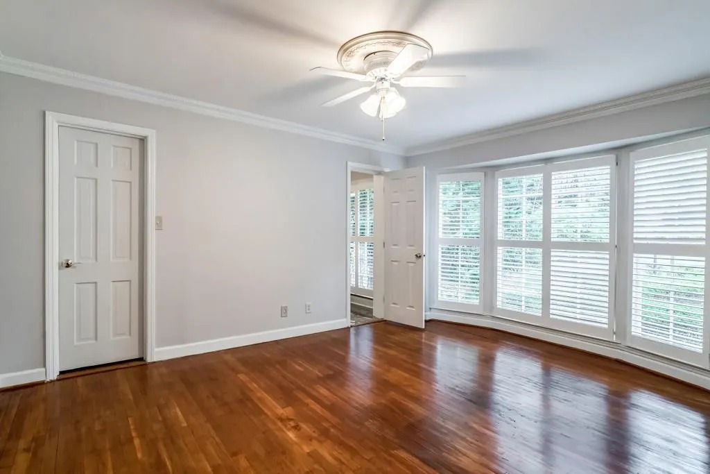 620 River Valley Road, Sandy Springs, Georgia 30328, 4 Bedrooms Bedrooms, ,5 BathroomsBathrooms,Residential,Sold,620 River Valley Road,6629984