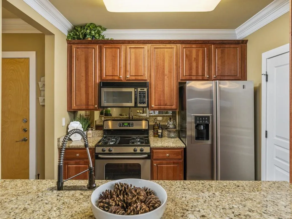 799 Hammond Drive Unit 305, Atlanta, Georgia 30328, 1 Bedroom Bedrooms, ,1 BathroomBathrooms,Residential,Sold,799 Hammond Drive Unit 305,6615420
