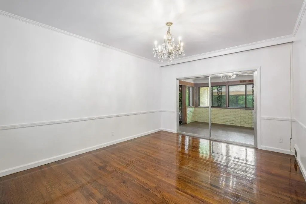 757 Old Ivy Road Ne, Atlanta, Georgia 30342, 4 Bedrooms Bedrooms, ,3 BathroomsBathrooms,Residential,For Sale,757 Old Ivy Road Ne,7695363