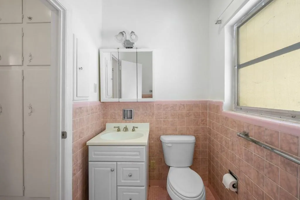 757 Old Ivy Road Ne, Atlanta, Georgia 30342, 4 Bedrooms Bedrooms, ,3 BathroomsBathrooms,Residential,For Sale,757 Old Ivy Road Ne,7695363