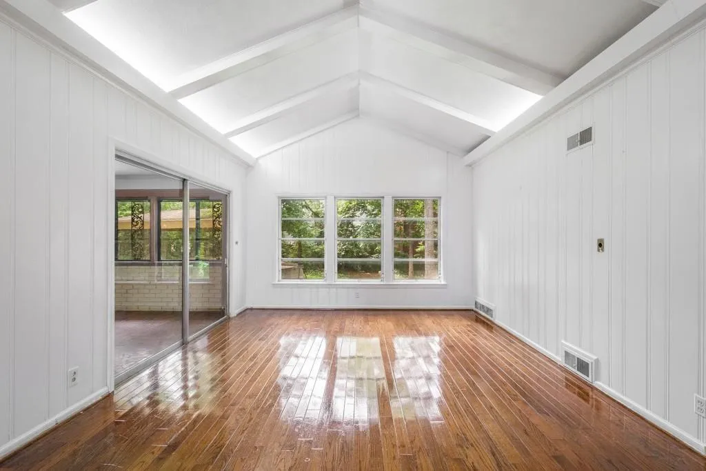 757 Old Ivy Road Ne, Atlanta, Georgia 30342, 4 Bedrooms Bedrooms, ,3 BathroomsBathrooms,Residential,For Sale,757 Old Ivy Road Ne,7695363