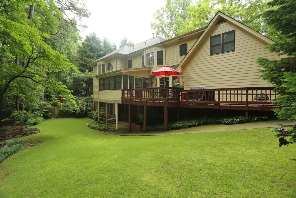 415 Spindle Court, Sandy Springs, Georgia 30350, 4 Bedrooms Bedrooms, ,4 BathroomsBathrooms,Residential,Sold,415 Spindle Court,5923882