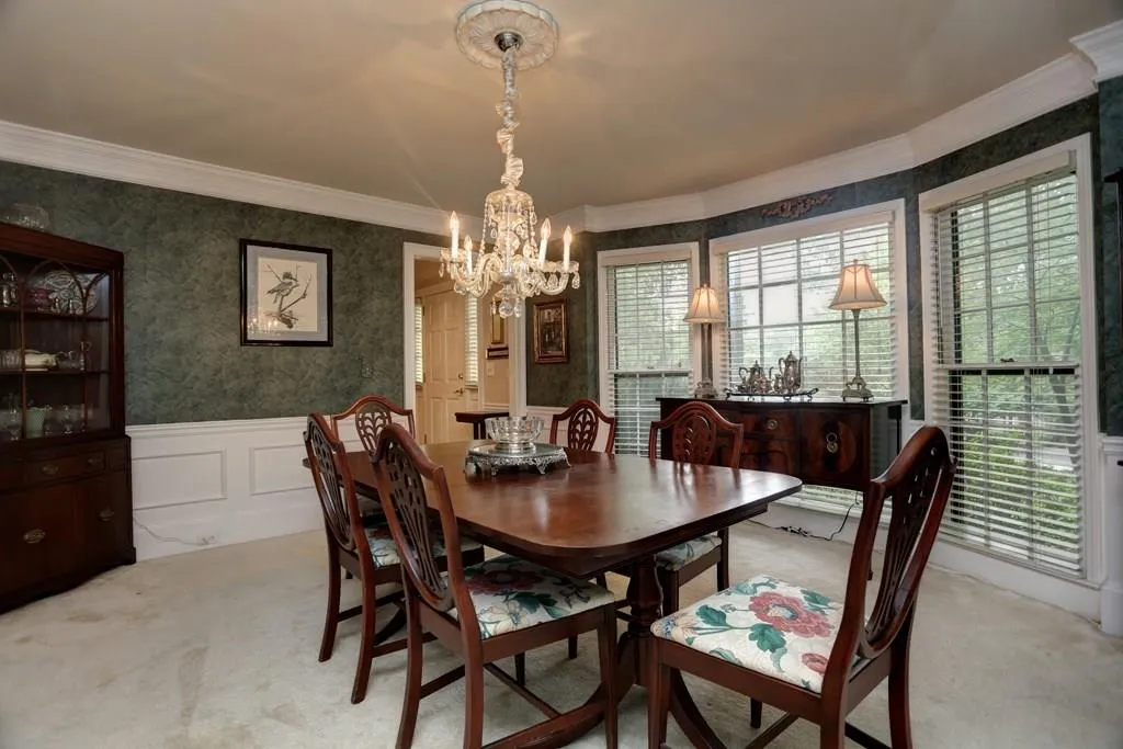 415 Spindle Court, Sandy Springs, Georgia 30350, 4 Bedrooms Bedrooms, ,4 BathroomsBathrooms,Residential,Sold,415 Spindle Court,5923882