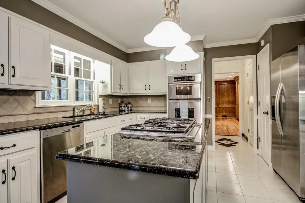 7725 Brigham Drive, Sandy Springs, Georgia 30350, 5 Bedrooms Bedrooms, ,3 BathroomsBathrooms,Residential,Sold,7725 Brigham Drive,5612946