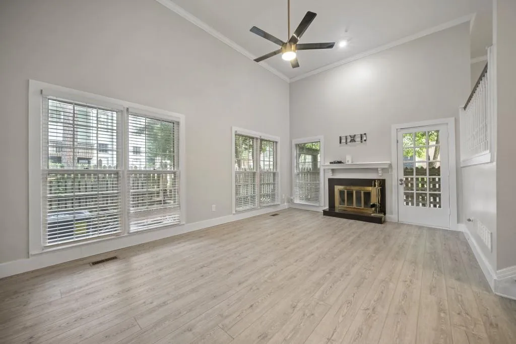 504 Brandywine Circle Unit 504, Sandy Springs, Georgia 30350, 3 Bedrooms Bedrooms, ,2 BathroomsBathrooms,Residential,Sold,504 Brandywine Circle Unit 504,6898159