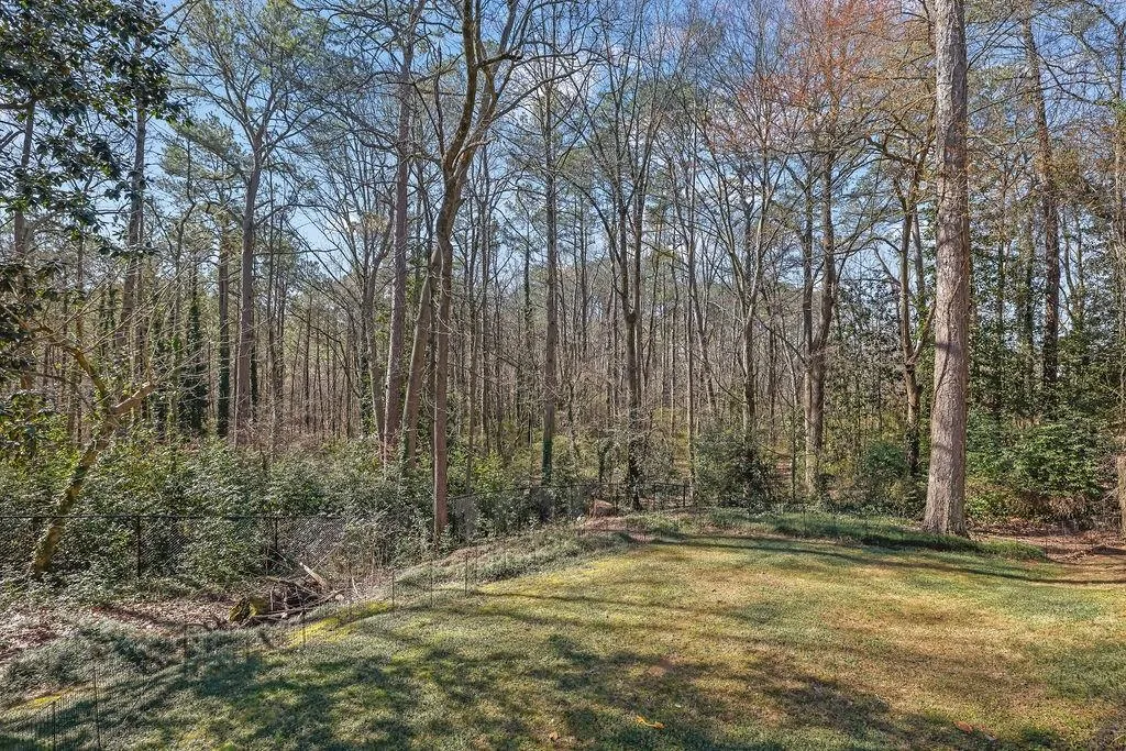 4630 Canyon Creek Trail, Atlanta, Georgia 30342, 4 Bedrooms Bedrooms, ,3 BathroomsBathrooms,Residential,Sold,4630 Canyon Creek Trail,7535393