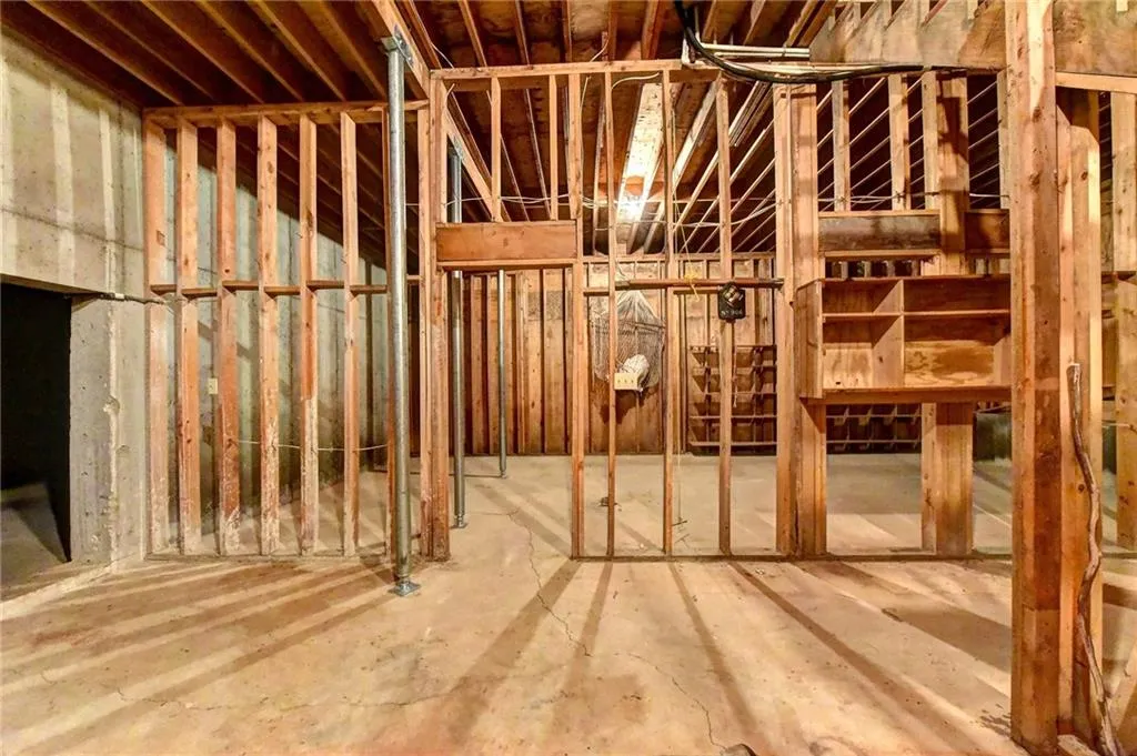 8105 River Circle, Sandy Springs, Georgia 30350, 4 Bedrooms Bedrooms, ,2 BathroomsBathrooms,Residential,Sold,8105 River Circle,6707804