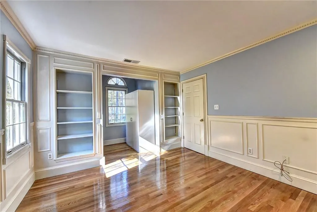 8105 River Circle, Sandy Springs, Georgia 30350, 4 Bedrooms Bedrooms, ,2 BathroomsBathrooms,Residential,Sold,8105 River Circle,6707804