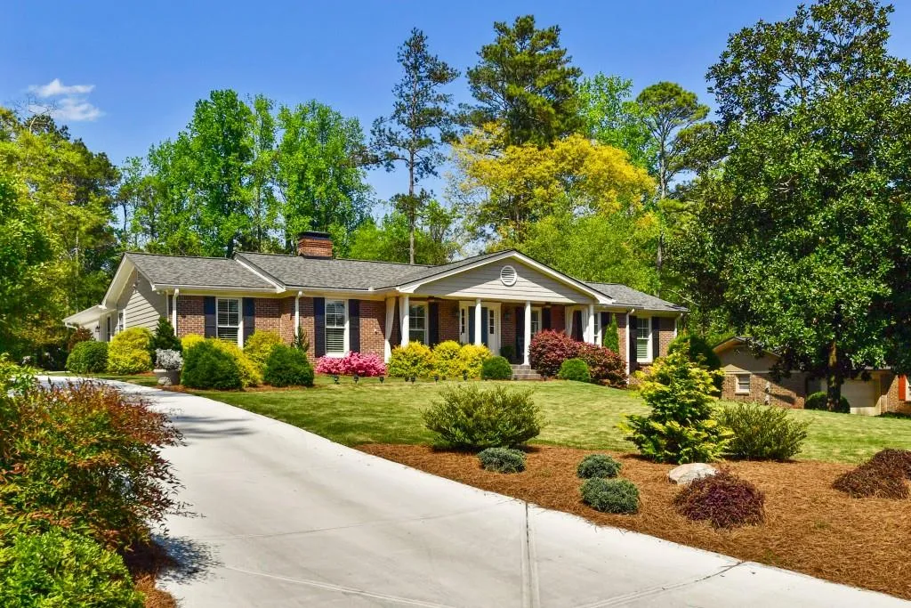 620 Mabry Road, Sandy Springs, Georgia 30328, 4 Bedrooms Bedrooms, ,2 BathroomsBathrooms,Residential,Sold,620 Mabry Road,6869961 620 Mabry Road, Sandy Springs, Georgia 30328, 4 Bedrooms Bedrooms, ,2 BathroomsBathrooms,Residential,Sold,620 Mabry Road,6869961