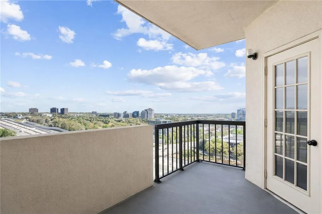 795 Hammond Drive Unit 2201, Atlanta, Georgia 30328, 2 Bedrooms Bedrooms, ,2 BathroomsBathrooms,Residential,For Sale,795 Hammond Drive Unit 2201,7749461