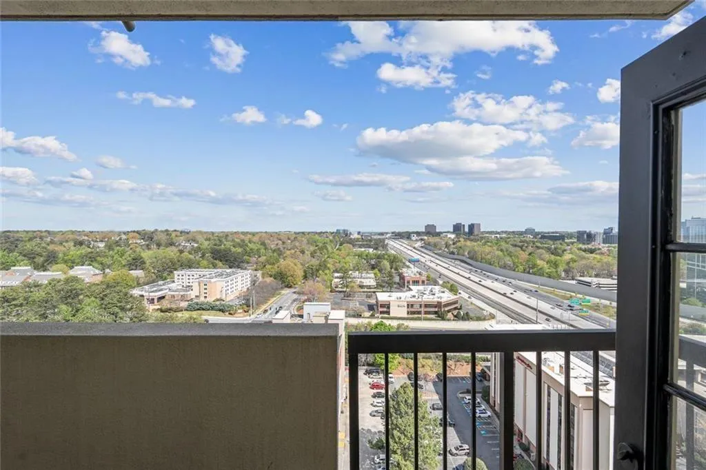 795 Hammond Drive Unit 2201, Atlanta, Georgia 30328, 2 Bedrooms Bedrooms, ,2 BathroomsBathrooms,Residential,For Sale,795 Hammond Drive Unit 2201,7749461