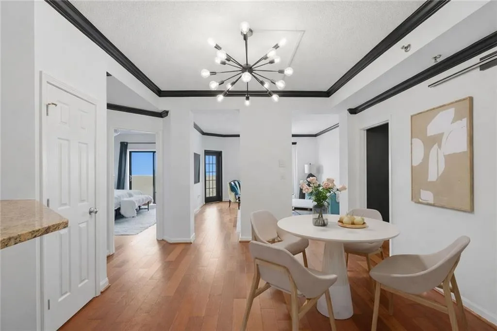 795 Hammond Drive Unit 2201, Atlanta, Georgia 30328, 2 Bedrooms Bedrooms, ,2 BathroomsBathrooms,Residential,For Sale,795 Hammond Drive Unit 2201,7749461