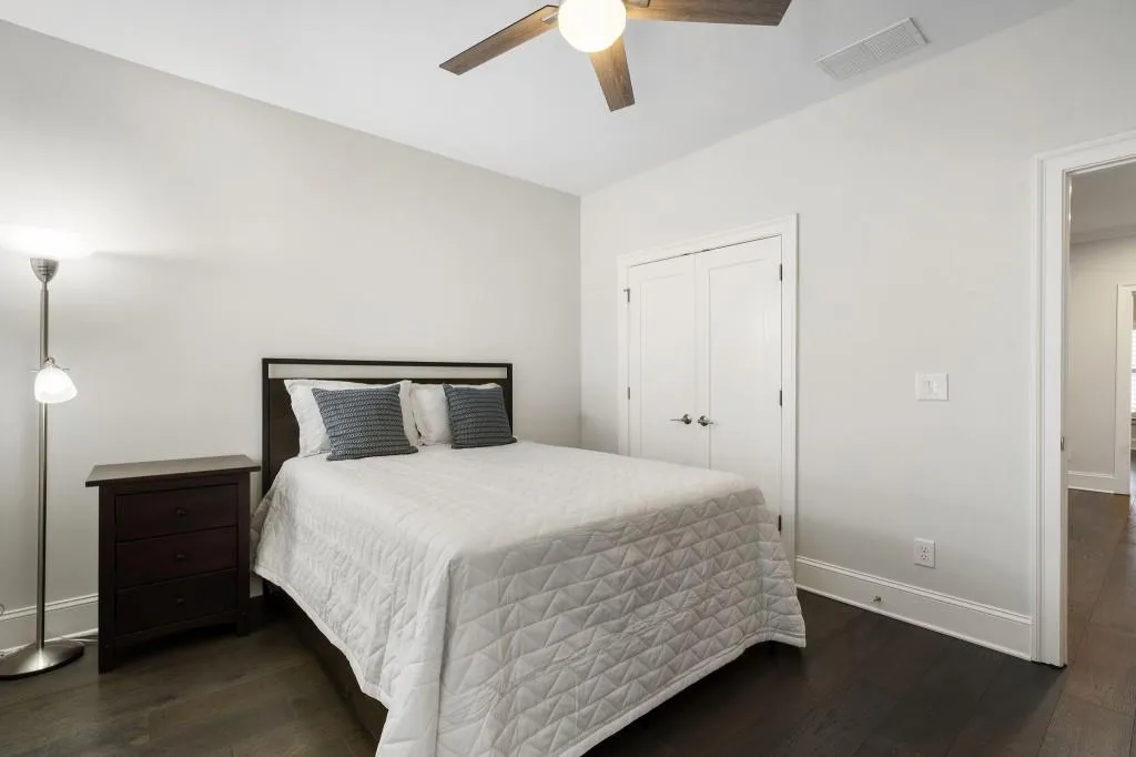 18 Peachtree Avenue Unit 5, Atlanta, Georgia 30305, 3 Bedrooms Bedrooms, 0 ,3 BathroomsBathrooms,Residential,For Sale,18 Peachtree Avenue Unit 5,7732540