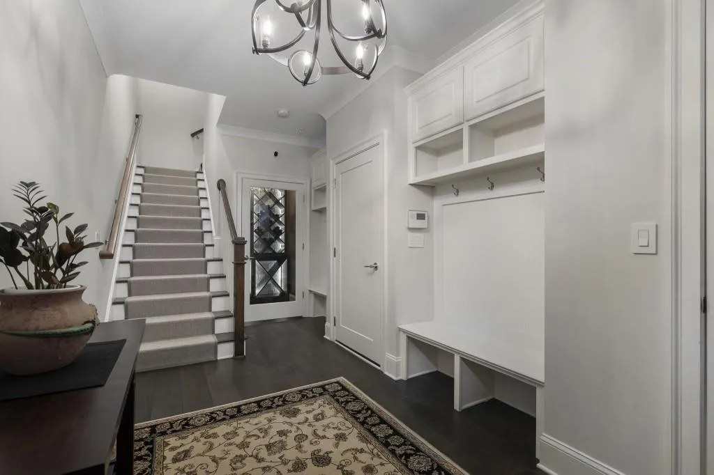 18 Peachtree Avenue Unit 5, Atlanta, Georgia 30305, 3 Bedrooms Bedrooms, 0 ,3 BathroomsBathrooms,Residential,For Sale,18 Peachtree Avenue Unit 5,7732540