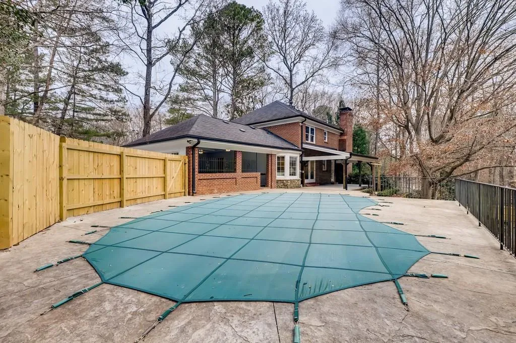 790 Overhill Court, Sandy Springs, Georgia 30328, 6 Bedrooms Bedrooms, ,4 BathroomsBathrooms,Residential,Sold,790 Overhill Court,6825535