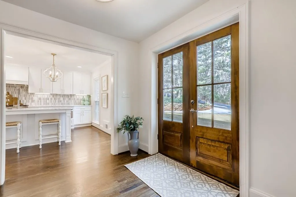 790 Overhill Court, Sandy Springs, Georgia 30328, 6 Bedrooms Bedrooms, ,4 BathroomsBathrooms,Residential,Sold,790 Overhill Court,6825535