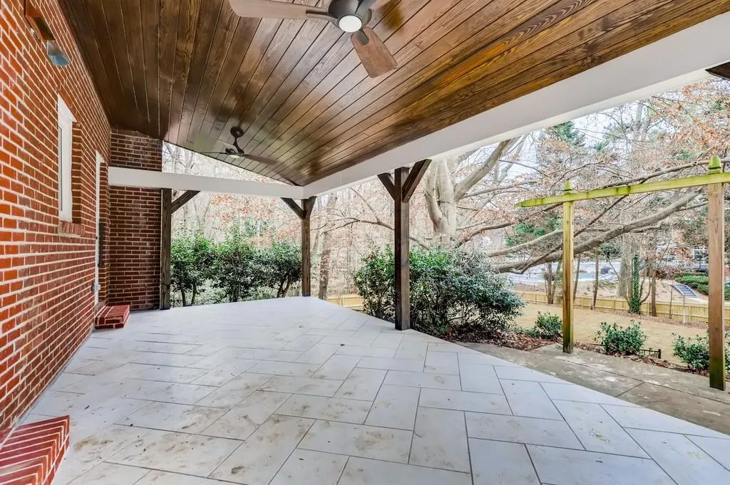 790 Overhill Court, Sandy Springs, Georgia 30328, 6 Bedrooms Bedrooms, ,4 BathroomsBathrooms,Residential,Sold,790 Overhill Court,6825535