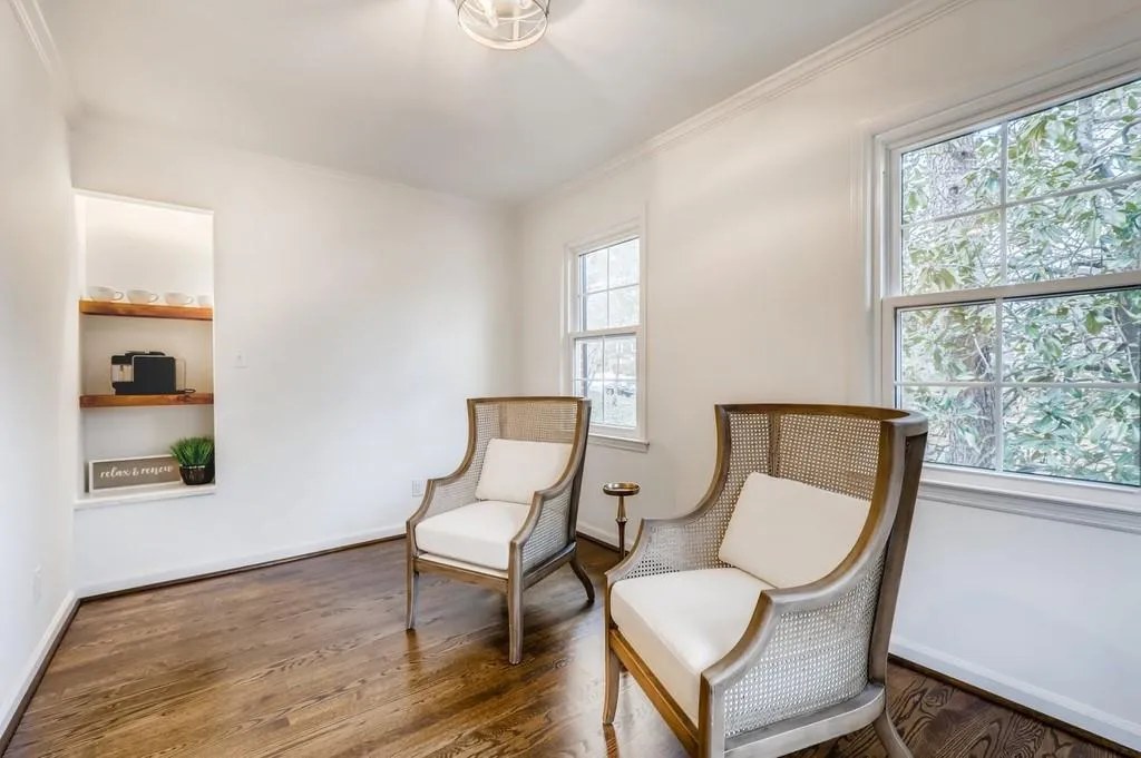 790 Overhill Court, Sandy Springs, Georgia 30328, 6 Bedrooms Bedrooms, ,4 BathroomsBathrooms,Residential,Sold,790 Overhill Court,6825535